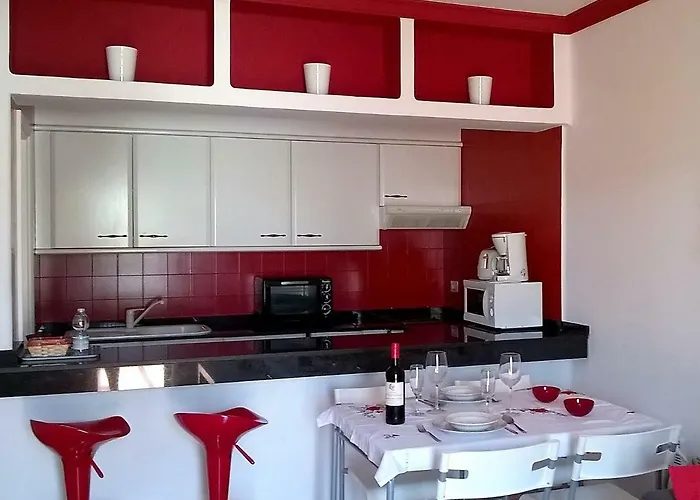 26 And 37 Playa Park